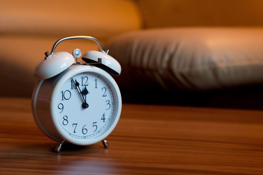 Tahajjud without an alarm clock: 13 ways to wake up without snoozing