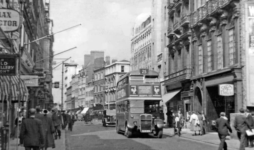 100 Years Ago… – Ahmadi missionaries preach in England, East Africa, Baghdad, Mauritius, America and Ceylon