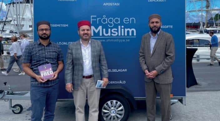 Ahmadi missionaries defend and propagate Islam during Sweden’s Almedalsveckan 2022 event