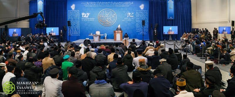 Make utmost efforts to live up to the pledge of bai‘at: Hazrat Khalifatul Masih addresses Jalsa Salana Qadian 2022