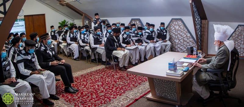 Instil spirit of sacrifice and worship in atfal: Amila of Majlis Atfal-ul-Ahmadiyya UK seeks guidance from Huzoor