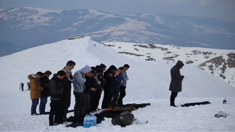 Salat Course, Kosovo