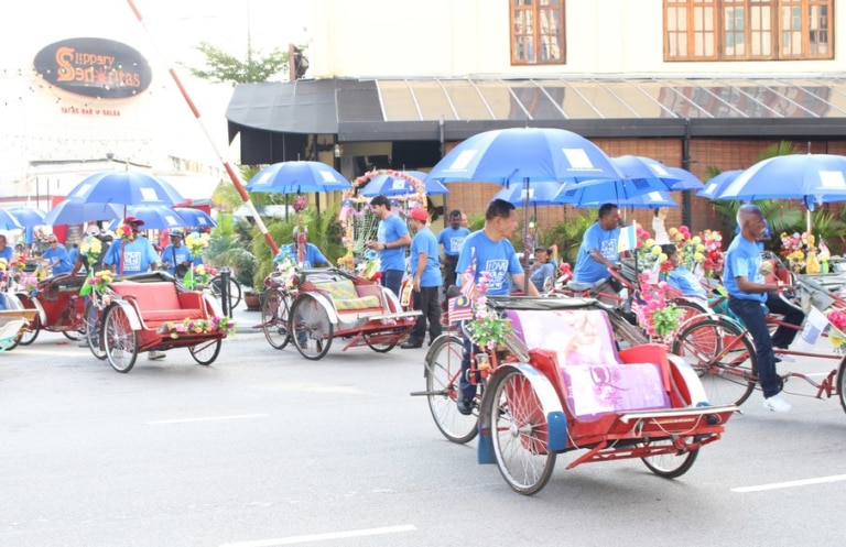 Penang Trishaws Ride Home Muslim Message