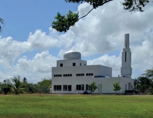 School students visit Mahdi Mosque in Jamaica to learn about Islam