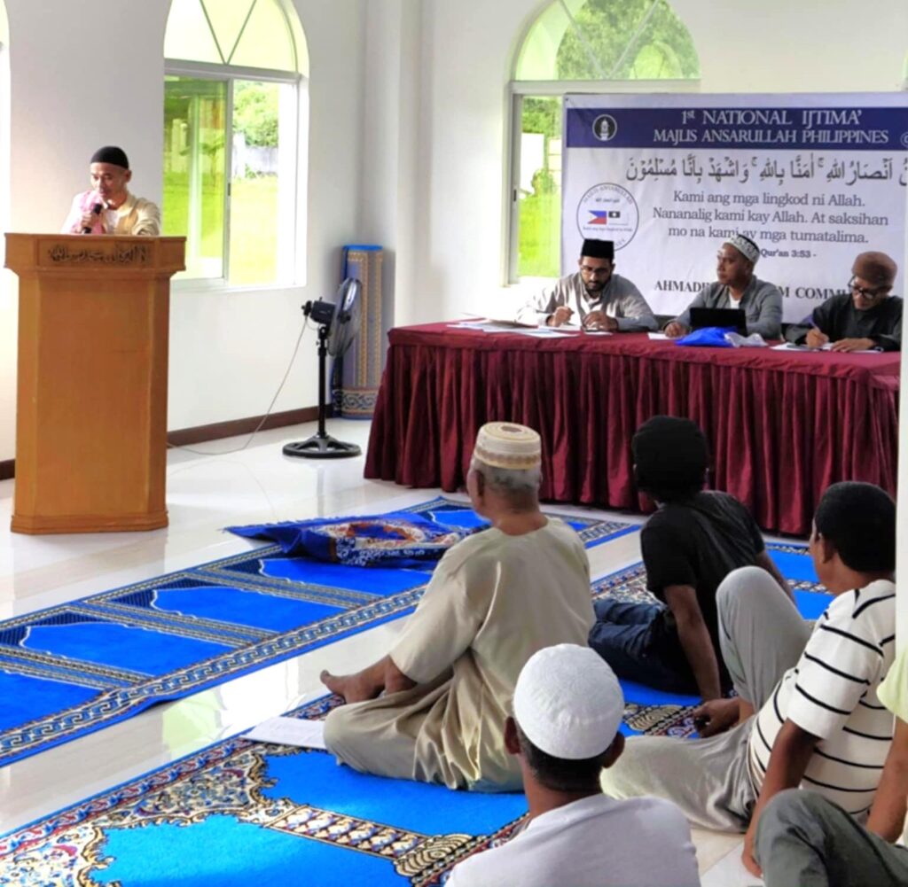 First-ever ijtema of Majlis Ansarullah and 6th ijtema of Majlis Khuddam-ul-Ahmadiyya held in Philippines