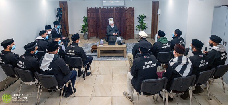 Huzoor urges Khuddam in Germany to elevate their Salat, strengthen their bond with Allah, and establish congregational prayers.